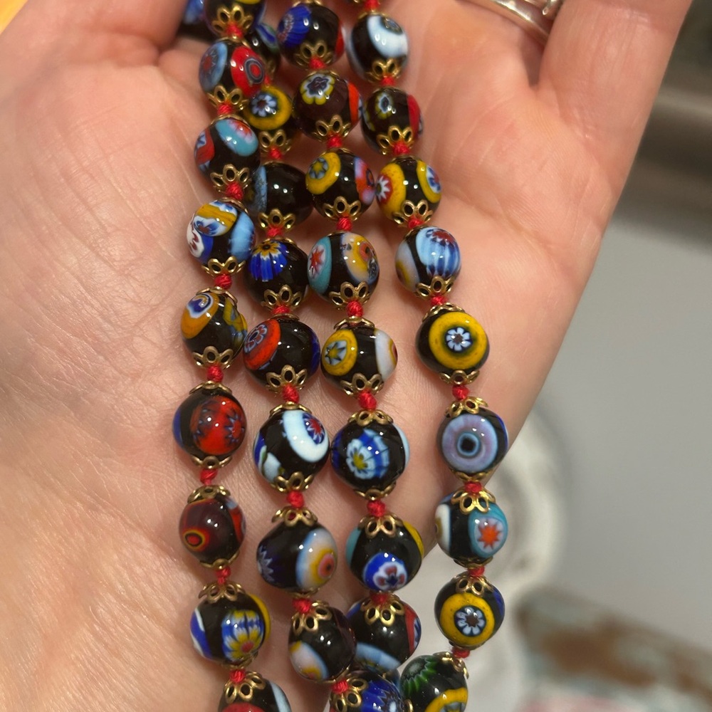 Vintage Murano Millefiori glass bead necklace, 28 inches - Picture 6 of 7